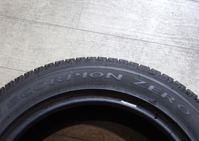 Pirelli Scorpion Zero 255/55 R19 111V