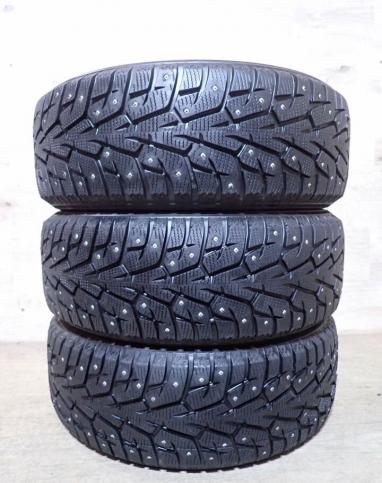 Yokohama Ice Guard Stud IG55 215/55 R17 98T