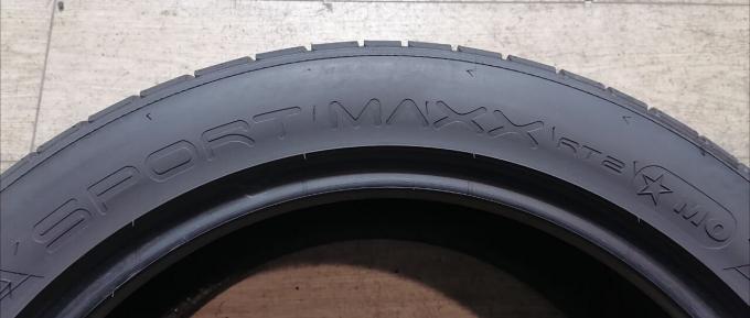Dunlop SP Sport Maxx RT 2 245/45 R18 100Y