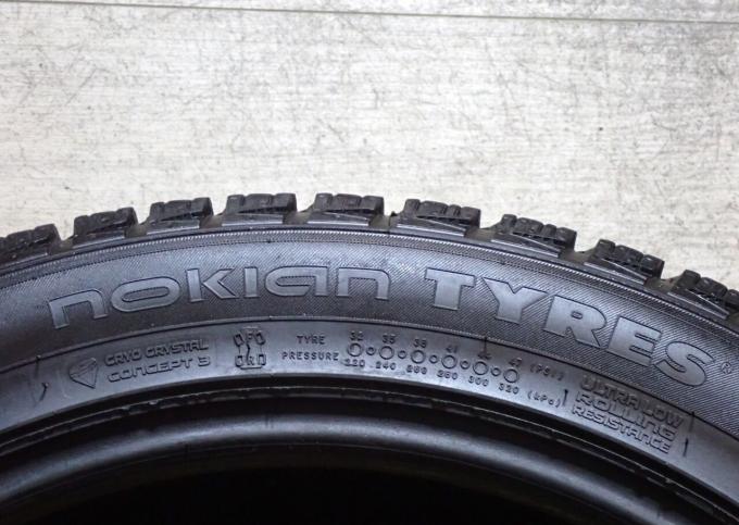 Nokian Tyres Hakkapeliitta R3 275/40 R19 101T