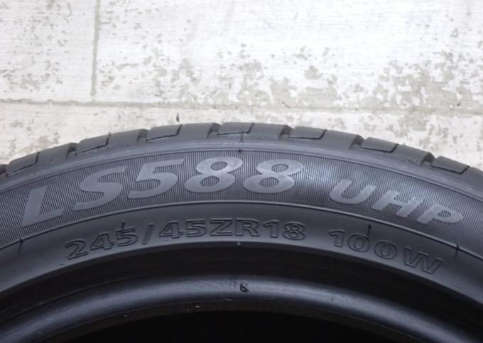 Landsail LS588 UHP 245/45 R18 100W