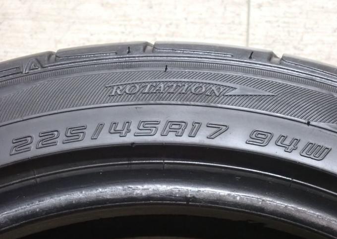 Dunlop Direzza DZ102 225/45 R17 94W