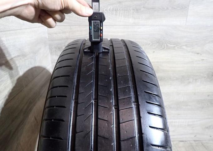 Bridgestone Alenza 001 235/55 R20 102V