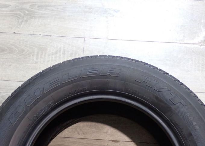 Bridgestone Dueler H/T 684III 245/65 R17 111T