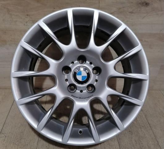 Один оригинальный диск R18 BMW 3-series передний