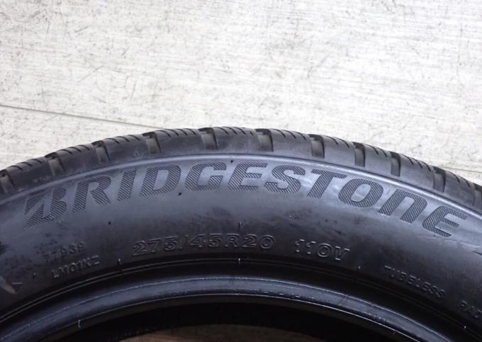 Bridgestone Blizzak LM-001 275/45 R20 110V