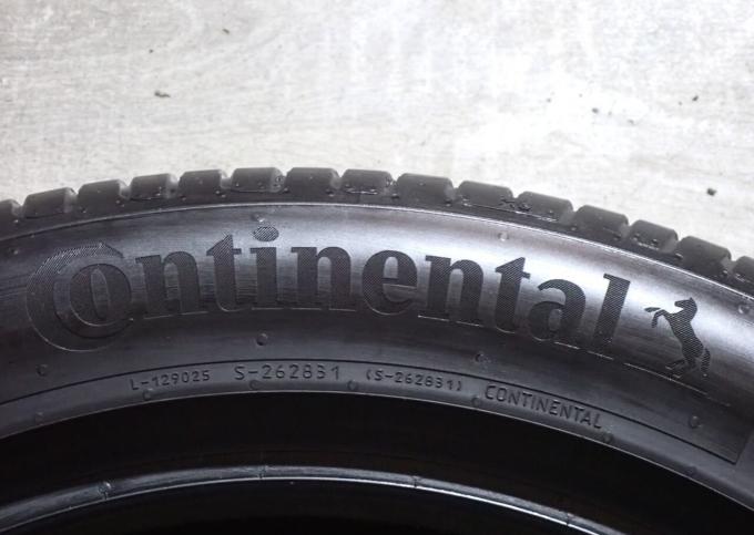 Continental UltraContact 235/50 R18 97V