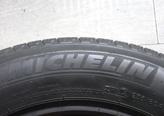 Michelin Latitude Tour HP 235/60 R18 103V