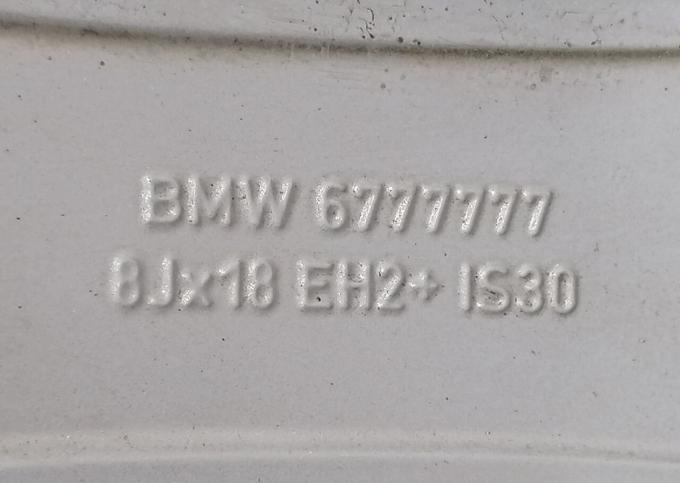 Оригинальные диски R18 BMW 7 250 style