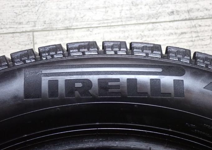 Pirelli Ice Zero FR 225/55 R18 102H