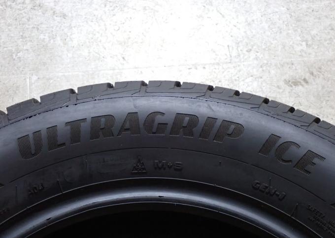 Goodyear UltraGrip Ice 225/65 R17 102T