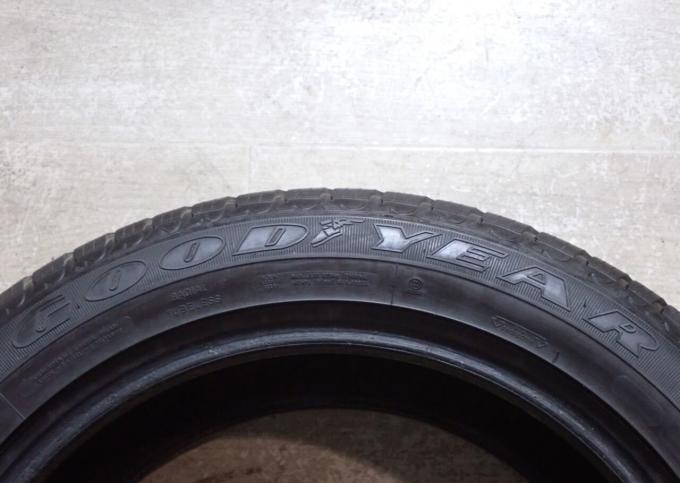 Goodyear Wrangler Ultra Grip 255/50 R19 107V