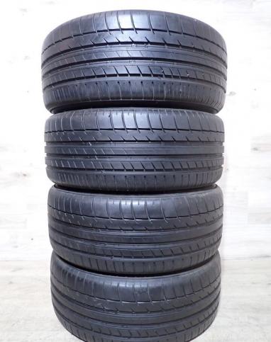 Triangle Sports TH201 235/40 R19 96Y