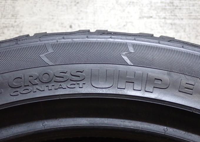 Continental CrossContact UHP E 275/40 R20 106Y