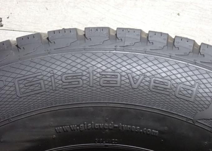 Gislaved Nord Frost 5 225/75 R16 104T