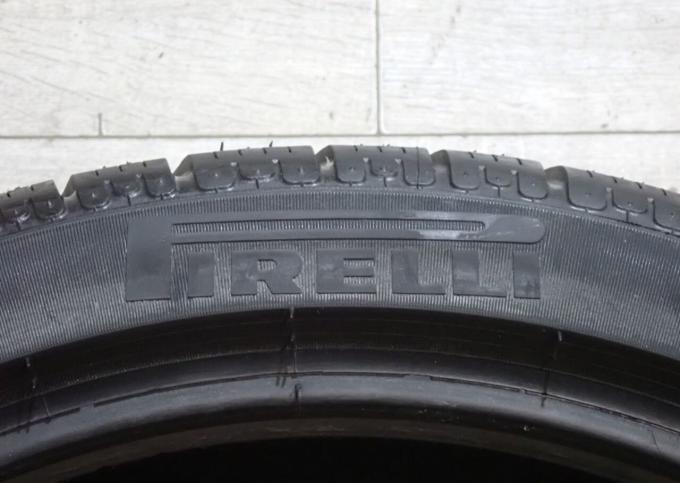 Pirelli Winter Sottozero 255/35 R19 96V