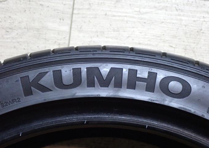 Kumho Ecsta PS71 225/40 R18 92Y