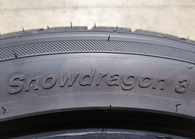 Imperial S210 Ice Plus 275/40 R19 105V