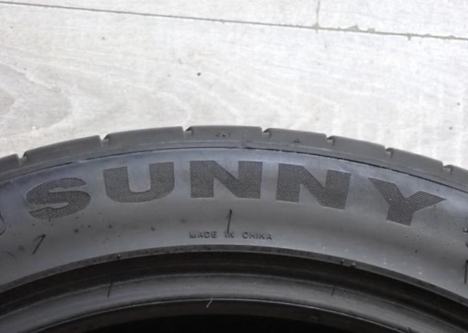 Sunny NA305 275/40 R20 106W