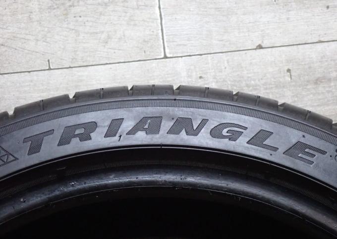 Triangle Sportex TSH11 265/35 R18 97Y