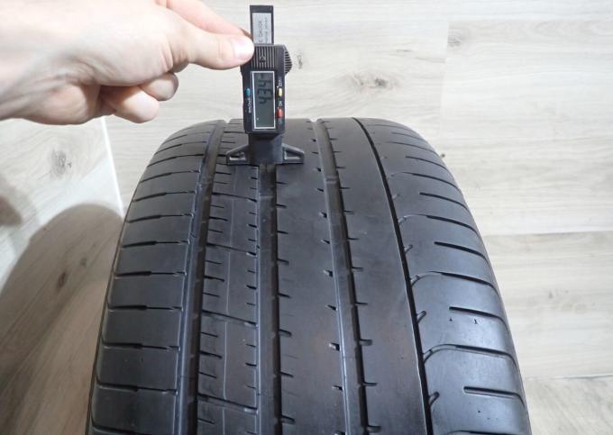 Pirelli P Zero 275/35 R20 102Y