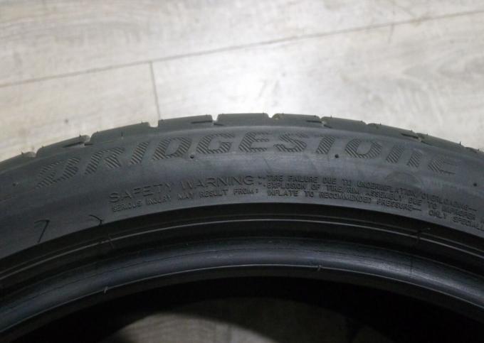 Bridgestone Potenza S001 275/35 R20 102Y