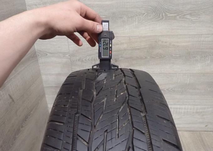 Continental ContiCrossContact LX2 215/50 R17 91H