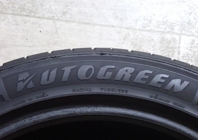 Autogreen SuperSport Charser-SSC5 245/45 R18 100W