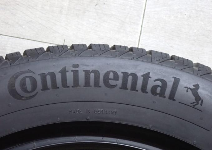 Continental ContiVikingContact 7 225/60 R18 104T