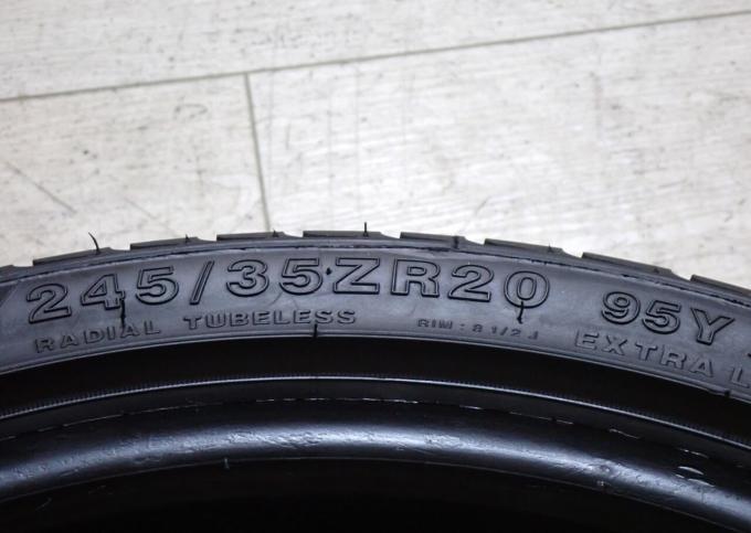 Kinforest KF550-UHP 245/35 R20 95Y