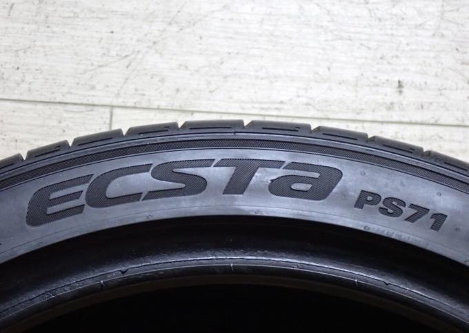 Kumho Ecsta PS71 225/40 R18 92Y