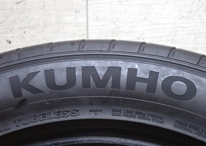 Kumho Ecsta PS71 245/50 R18 100Y