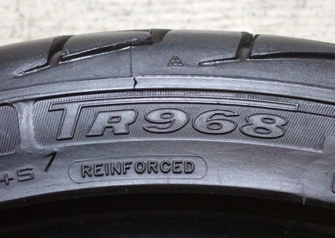 Triangle TR968 235/40 R18 95W