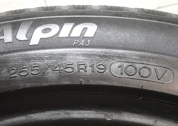 Michelin Pilot Alpin PA3 255/45 R19 100V