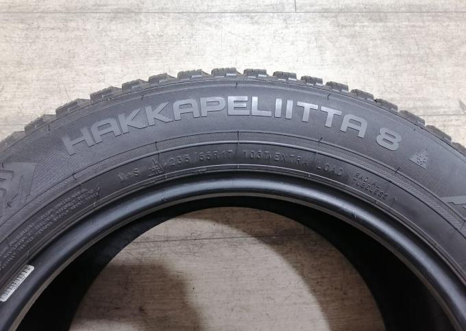 Nokian Tyres Hakkapeliitta 8 235/55 R17 103T