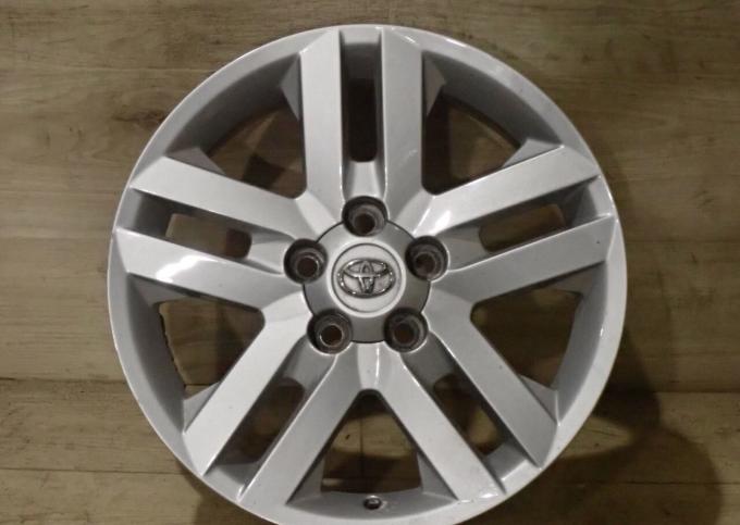Один оригинальный R17 диск Toyota Rav4