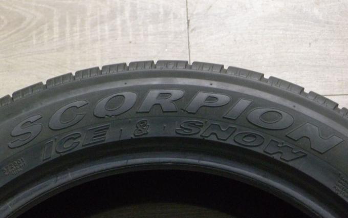 Pirelli Scorpion Ice&Snow 255/50 R19 107V