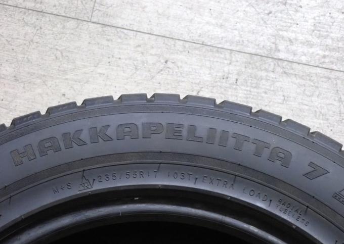 Nokian Tyres Hakkapeliitta 7 235/55 R17 103T