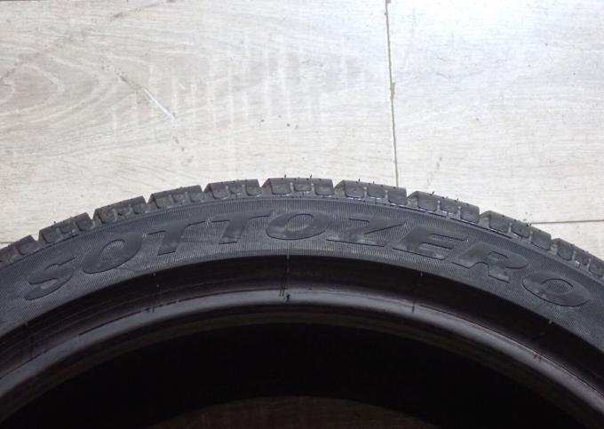 Pirelli Winter Sottozero 255/35 R19 96V