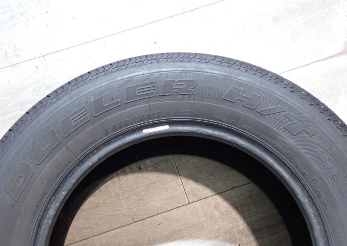 Bridgestone Dueler H/T 684III 245/65 R17 111T