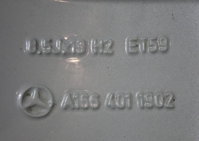 Один оригинальный диск R19 AMG Mercedes ML / GL