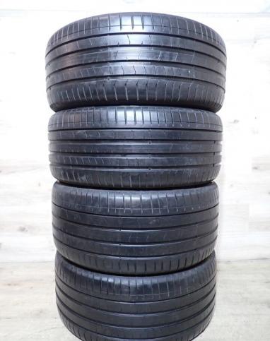 Pirelli P Zero 275/40 R21 и 315/35 R21 107Y