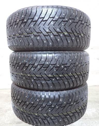 Nokian Tyres Hakkapeliitta 8 SUV 275/50 R20 113T