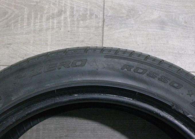 Pirelli P Zero Rosso 245/45 R19 98Y