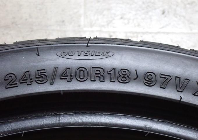 Arivo Winmaster ARW2 245/40 R18 97V