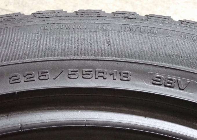 Goodyear EfficientGrip SUV 4x4 225/55 R18 98V