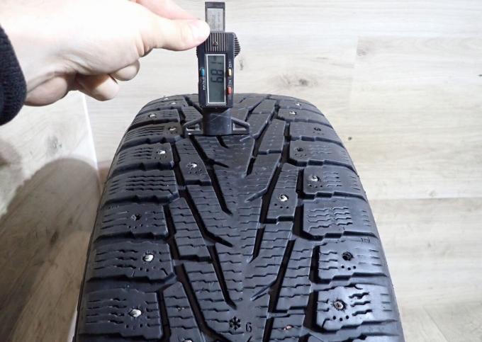 Nokian Tyres Hakkapeliitta 7 SUV 235/55 R19 105T