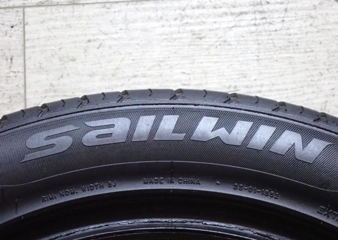 Sailwin Sportway 56 245/45 R17 99W