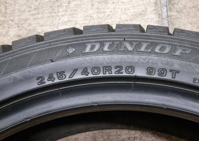 Dunlop SP Winter Ice 02 245/40 R20 99T