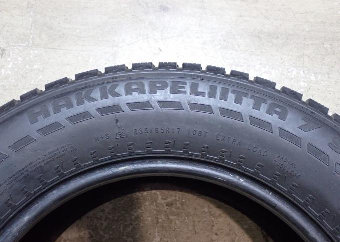 Nokian Tyres Hakkapeliitta 7 SUV 235/65 R17 108T